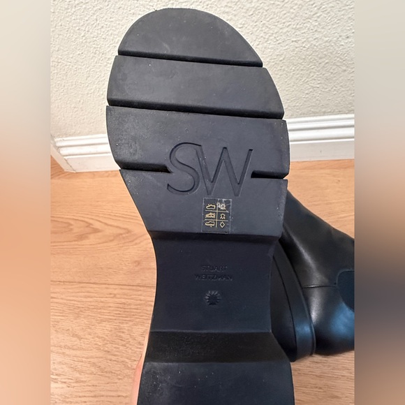 Stuart Weitzman Norah Lug Sole Ankle Boots Black Size 9.5 - Picture 7 of 13